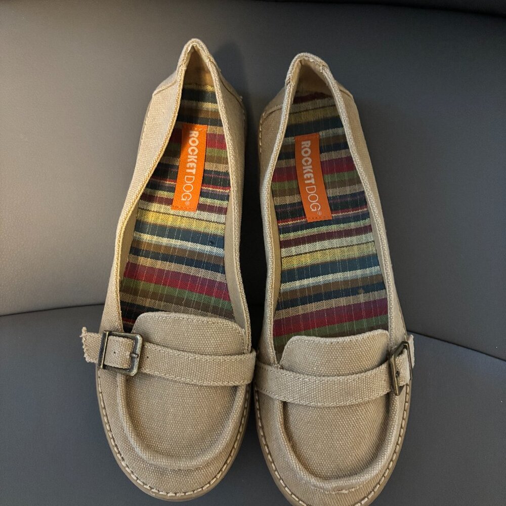 Rocket Dog Loafers NWOT